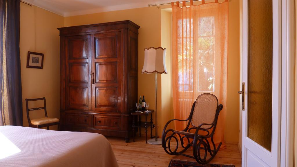 B&B Casa Forster Cannero Riviera Oda fotoğraf